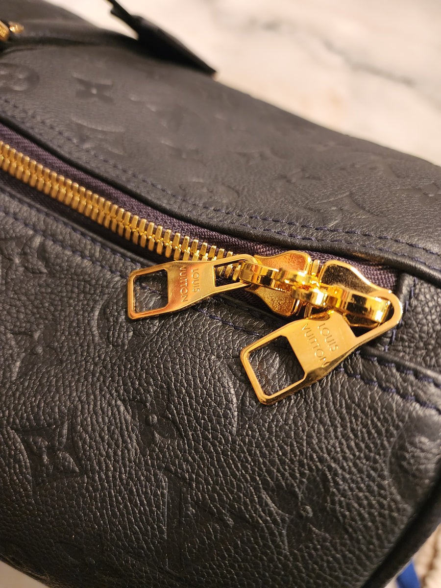 Louis Vuitton LV Keepall empreinte new Green Leather ref.1013324 - Joli  Closet
